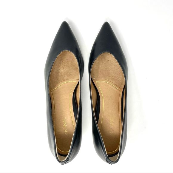 Vionic Black Josie Kitten Heel Leather Pumps Size 9/41 - Picture 7 of 12